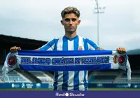Pablo Lomas posa con la el&aacute;stica blanquiazul | Foto: RSGT