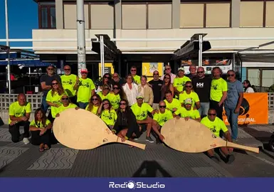 Foto de familia de la presentaci&oacute;n del III Marat&oacute;n de Palas de Suances