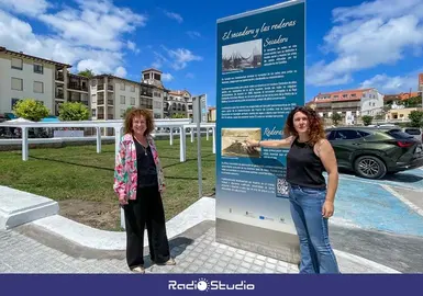 La alcaldesa, Mar&iacute;a Teresa Noceda Llano, junto a la concejala de Cultura, Vanesa S&aacute;nchez Trueba, visitando el 'Secaderu' | Foto: Ayuntamiento