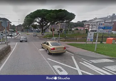 Paso a nivel de Puente San Miguel que se va a suprimir