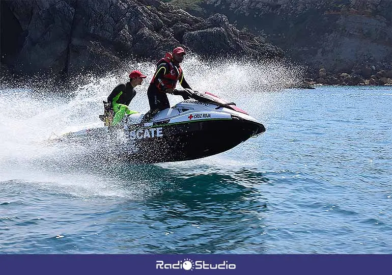 Cruz Roja volverá a prestar este verano el servicio de vigilancia y socorrismo en las playas de Suances.