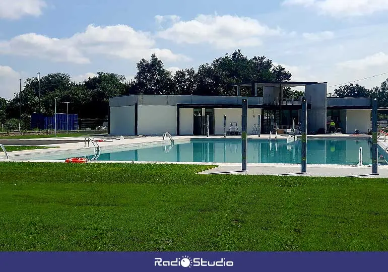 Piscinas de verano de Torrelavega, en Tanos