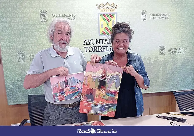 Presentación de la actividad multicultural promovida por el grupo independiente de la Escuela de Artes Eduardo López Pisano.