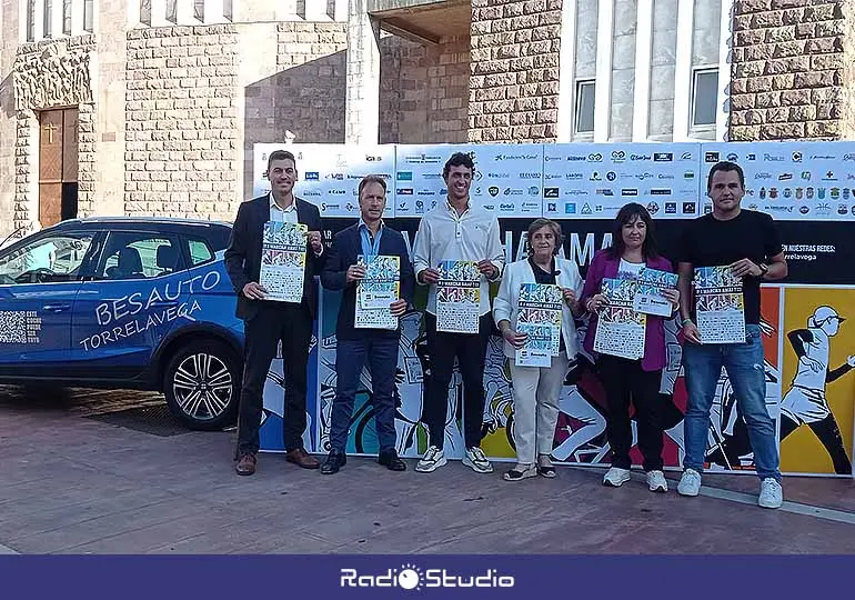 Presentación de la tradicional marcha AMAT, que se celebrará el 12 de octubre en Torrelavega.