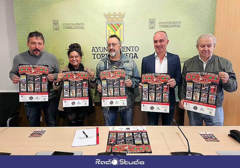 Presentación del IV Ciclo de cine musical Ciudad de Torrelavega, que organiza la asociación Diamantes Musicales.