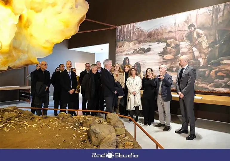 El CAR de Puente Viesgo completa, junto al MUPAC y Altamira, el triángulo del arte paleolítico en Cantabria.