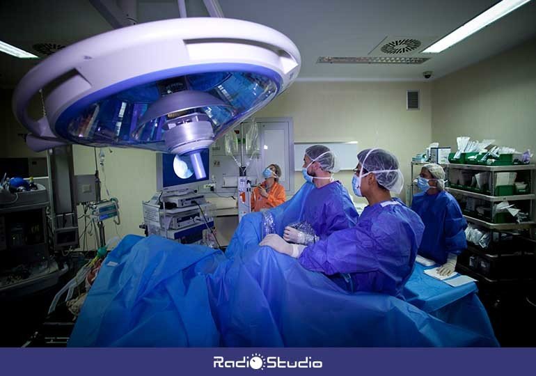 Un total de 18.505 pacientes están en Cantabria en lista de espera para una intervención quirúrgica.