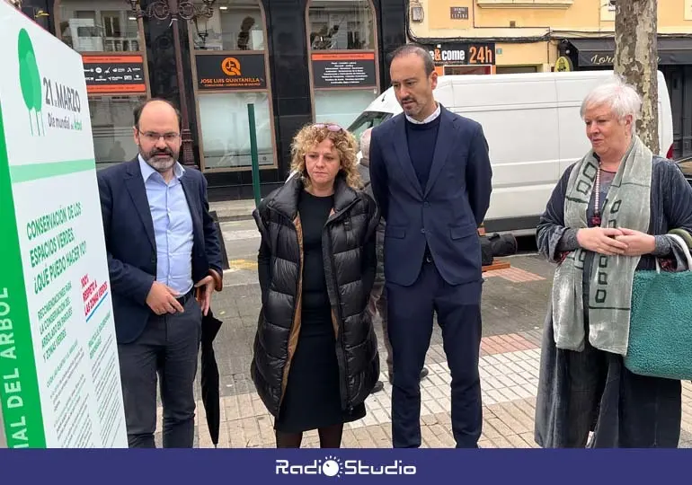 Inaugurada la exposición sobre el Día del Agua y el Día del Árbol | Foto: Radio Studio