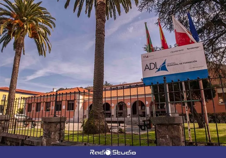 Vista general de las dependencias del Centro Municipal de Formación en Barreda.