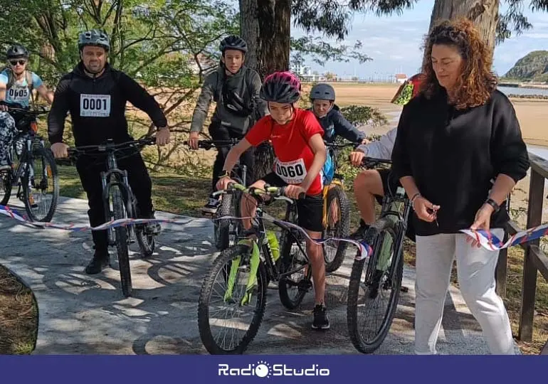 Puesta en marcha del I Día de la Bici de Suances | Foto: Ayuntamiento