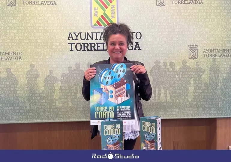 La concejala de Cultura presenta la XXVI edición de 'Torre en Corto' | Foto: Radio Studio
