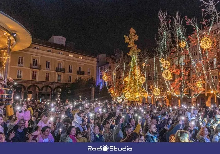 El alumbrado navide&ntilde;o de Torrelavega costar&aacute; 15.000 euros m&aacute;s que en 2024 | Foto: Ayuntamiento