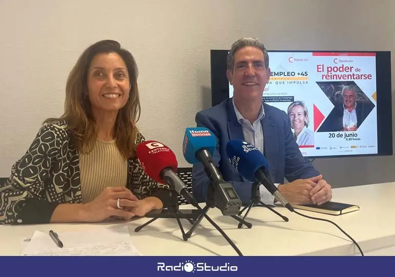Carlos Augusto Carrasco y Ruth Villegas han presentado la feria de empleo para mayores de 45 a&ntilde;os | Foto: Radio Studio