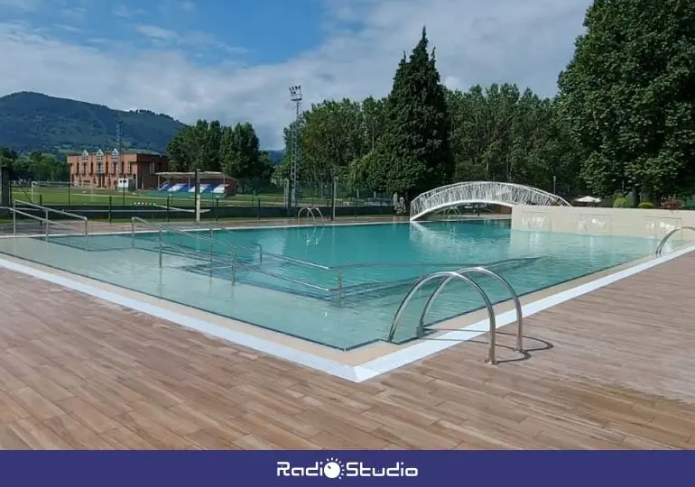 Piscina Municipal de Los Corrales de Buelna | Foto: Ayuntamiento