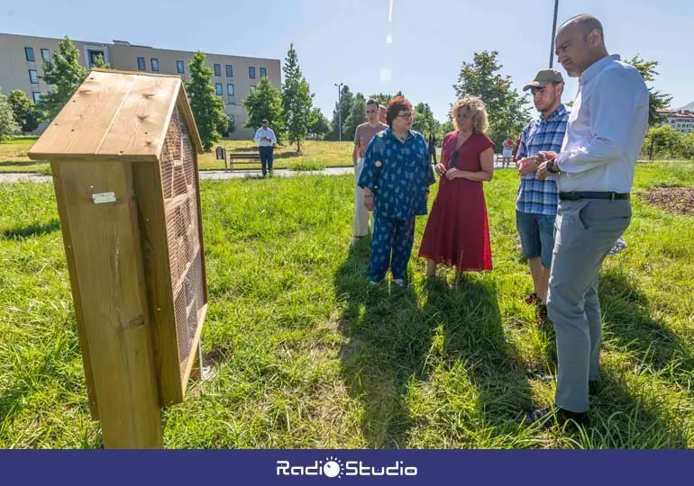 Visita a las actuaciones en el entorno del campus de Minas | Foto: Ayuntamiento