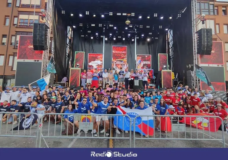 La pe&ntilde;a K-Viares vuelve a ganar el Concurso de Pe&ntilde;as #DeSuancesNin | Foto: Ayuntamiento