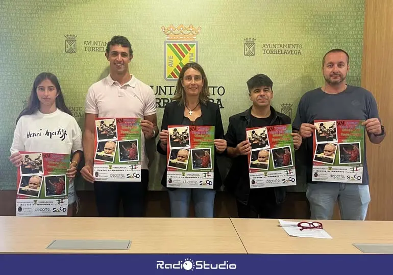 Presentaci&oacute;n del XV Torneo de Tenis de Mesa Ciudad de Torrelavega | Foto: Radio Studio