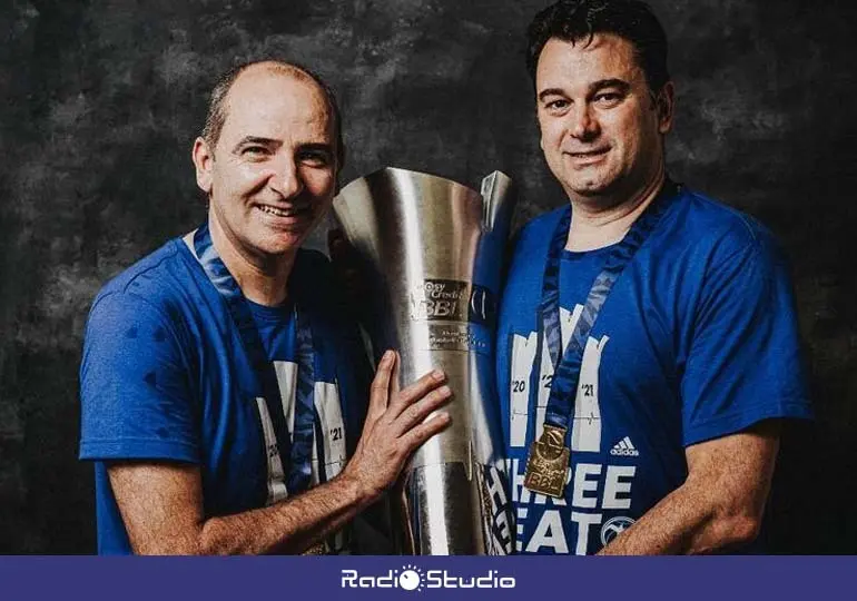 Israel Gonz&aacute;lez celebrando uno de los t&iacute;tulos conquistados en Alemania | Foto: ALBA Berl&iacute;n