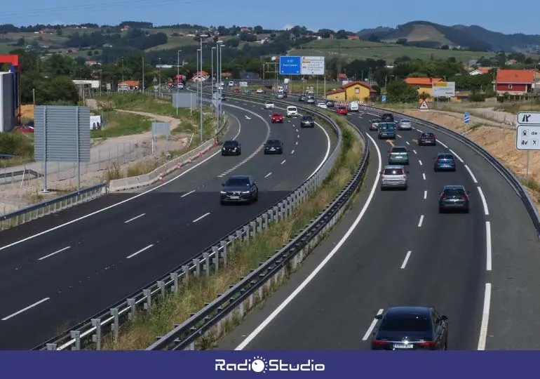 Punto de la A-67 donde se generan atascos a la salida del nuevo falso t&uacute;nel | Foto: Ayuntamiento