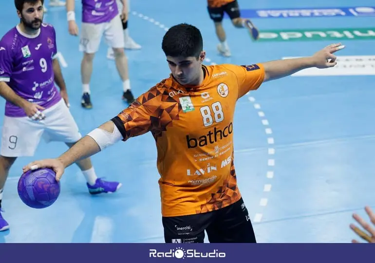 Diego G&aacute;ndara continuar&aacute; form&aacute;ndose en Cuenca | Foto: BM Torrelavega