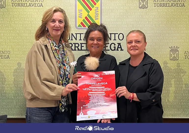 De izquierda a derecha: Carmen Olarreaga, Esther V&eacute;lez y Pilar Fern&aacute;ndez | Foto: Radio Studio