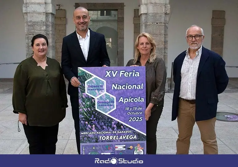 Mar Merino, Javier L&oacute;pez Estrada, Mar&iacute;a Jes&uacute;s Susinos y Siro Castrodeza presentan la feria de 2025 | Foto: Gobierno