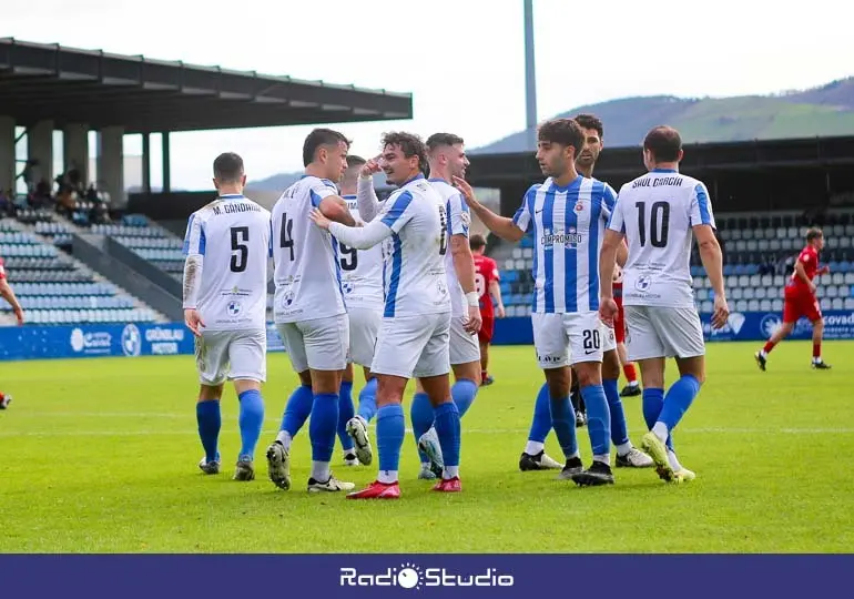 La Gimn&aacute;stica se impuso al Cartes en la segunda mitad | Foto: RSGT