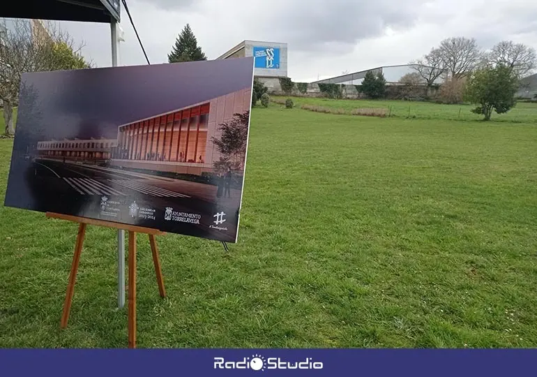 La parcela en El Valle donde se construir&aacute; el futuro Conservatorio lleva esperando a&ntilde;os el inicio de los trabajos.