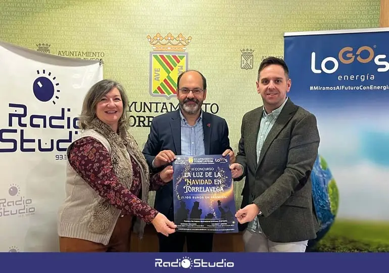 Rosa Echevarr&iacute;a, Jos&eacute; Luis Urraca y Pablo Arce, de izquierda a derecha, presentan la novena edici&oacute;n del certamen | Foto: Radio Studio