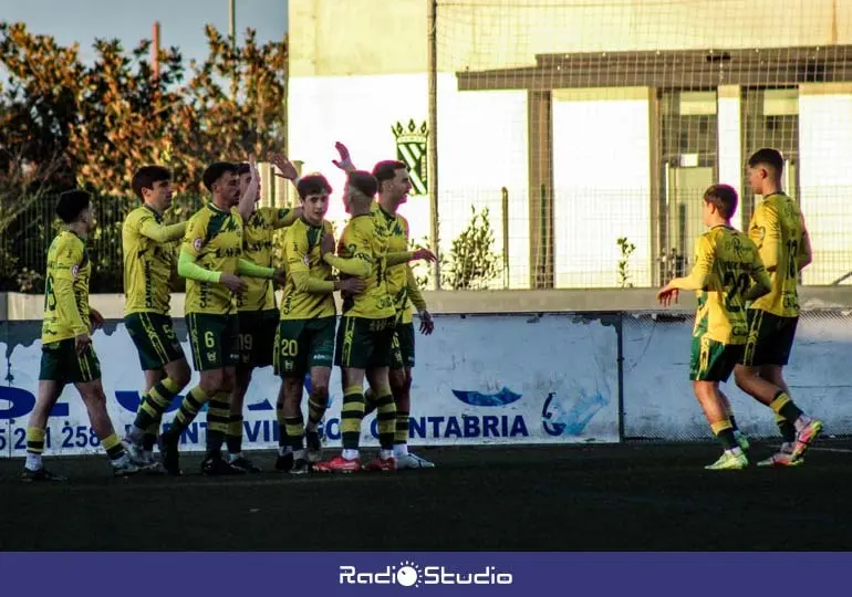 Celebraci&oacute;n de uno de los tantos taniegos | Foto: CD Tropez&oacute;n
