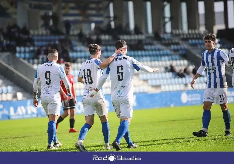 Celebraci&oacute;n de uno de los tantos blanquiazules | Foto: RSGT