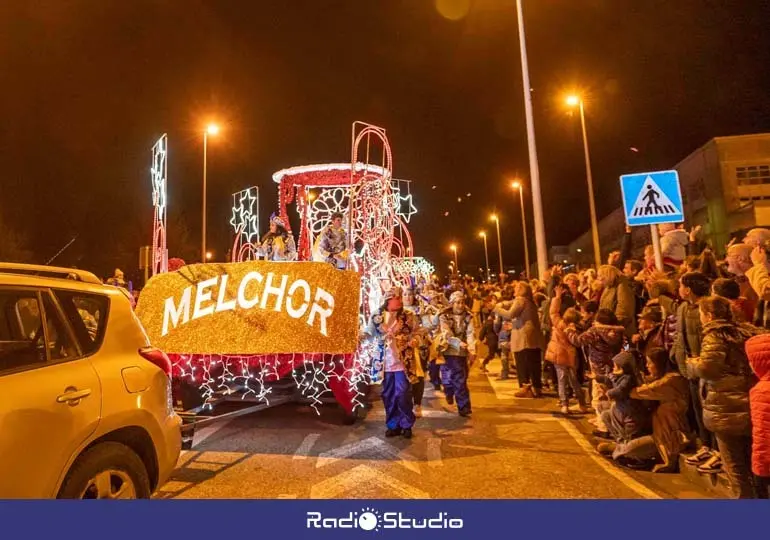 Imagen de archivo de la Cabalgata de Reyes en Torrelavega el a&ntilde;o pasado | Foto: Ayuntamiento