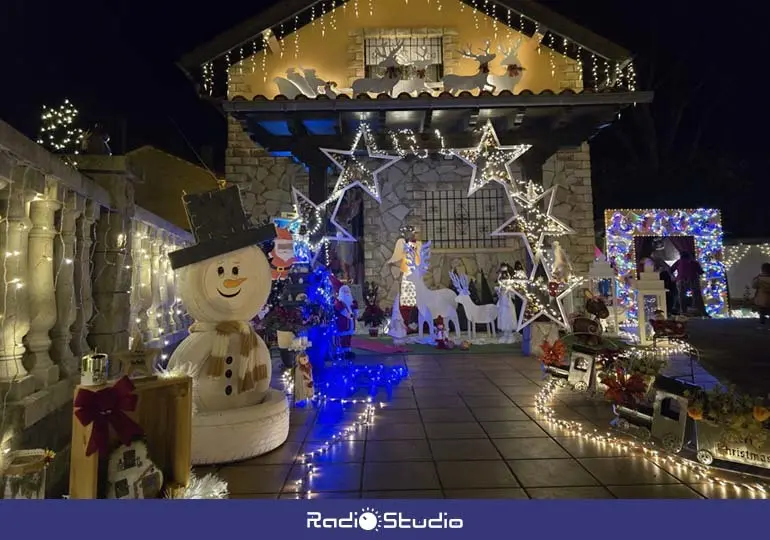 La vivienda situada en Ganzo, presentada por el vecino Fernando S&aacute;nchez Saavedra, ganadora en la categor&iacute;a de fachadas y jardines