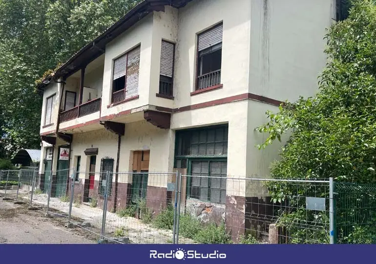 El derribo del antiguo Centro Andaluz, una de las prioridades para la MMB | Foto: Radio Studio