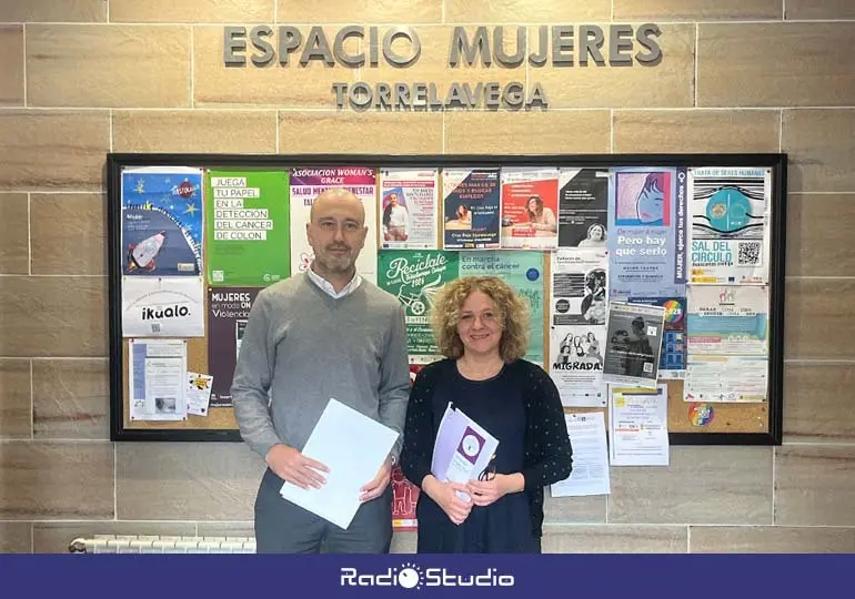 Javier L&oacute;pez Estrada y Patricia Portilla en Espacio Mujeres | Foto: Radio Studio
