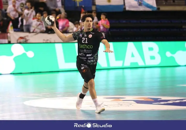 Isidoro Mart&iacute;nez en el Palacio de los Deportes de La Rioja | Foto: Alberto Salazar