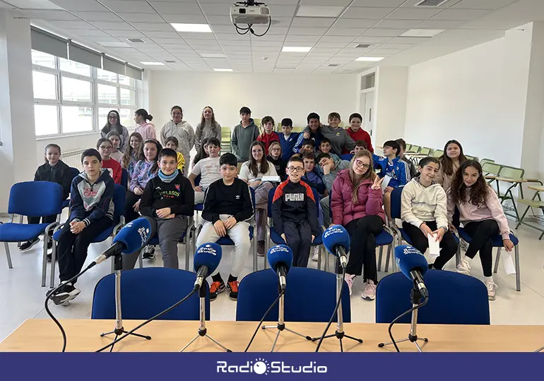 Los protagonistas del proyecto de las Marzas Solidarias del CEIP El Mimbral de Pi&eacute;lagos