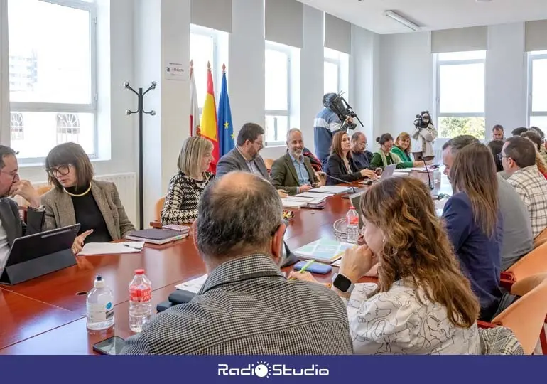 Momento de la celebraci&oacute;n de la Mesa Sectorial de Educaci&oacute;n esta ma&ntilde;ana | Foto: Gobierno