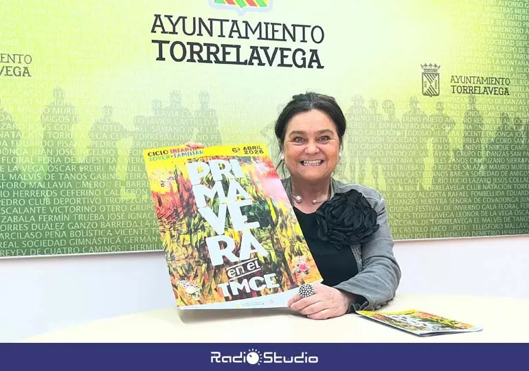 La concejala de Cultura, Esther V&eacute;lez, presenta el ciclo de este a&ntilde;o | Foto: Radio Studio