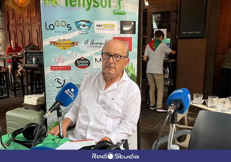 Francisco Javier L&oacute;pez Marcano durante su participaci&oacute;n las pasadas fiestas de La Patrona 2025 en el programa especial de Radio Studio.
