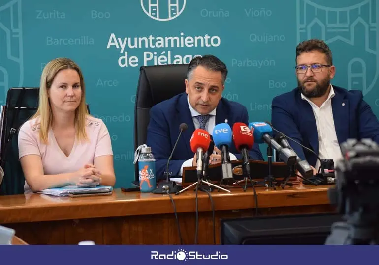 El equipo de Gobierno ha hecho un balance del tercer a&ntilde;o de legislatura | Foto: Ayuntamiento de Pi&eacute;lagos