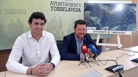Los concejales de Deportes y Movilidad, Nacho Gonz&aacute;lez y Jes&uacute;s S&aacute;nchez, han presentado el proyecto.