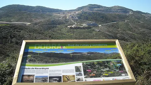 Vista general del monte Dobra.