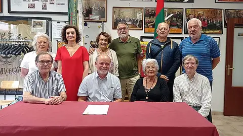 Integrantes de la comisi&oacute;n del centenario de la Sociedad Coral de Torrelavega.