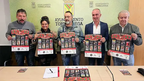 Presentaci&oacute;n del IV Ciclo de cine musical Ciudad de Torrelavega, que organiza la asociaci&oacute;n Diamantes Musicales.
