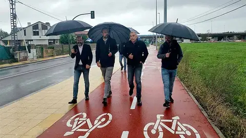 Completado el &uacute;ltimo tramo de aceras en la avenida de Fern&aacute;ndez Vallejo que une Vi&eacute;rnoles y Tanos.