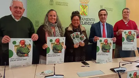 Presentaci&oacute;n de los actos organizados por la Asociaci&oacute;n Amigos de Torrelavega en torno a la figura de Julio Sanz Saiz.