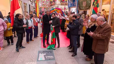 El dibujante de c&oacute;mic &Aacute;lvaro Mart&iacute;nez se ha convertido en la cuarta 'estrella de la fama' de Torrelavega.