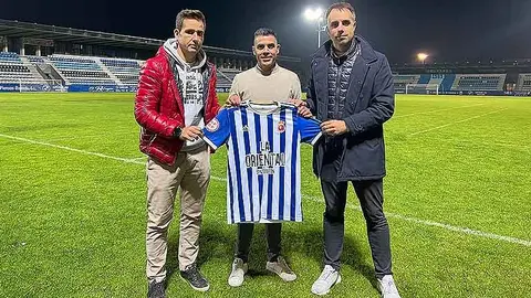 Presentaci&oacute;n del nuevo entrenador de la Gimn&aacute;stica, Fran Mart&iacute;n.