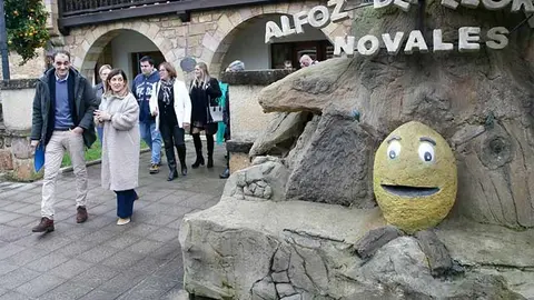 La presidenta de Cantabria, Mar&iacute;a Jos&eacute; S&aacute;enz de Buruaga, visit&oacute; esta semana Alfoz de Lloredo.